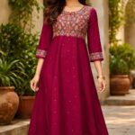 What Are the Latest Trends in Women’s Kurtas and Suits?
