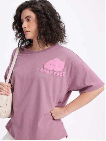 Women Round Neck T-shirt Find the Perfect Fit for Every Occasion